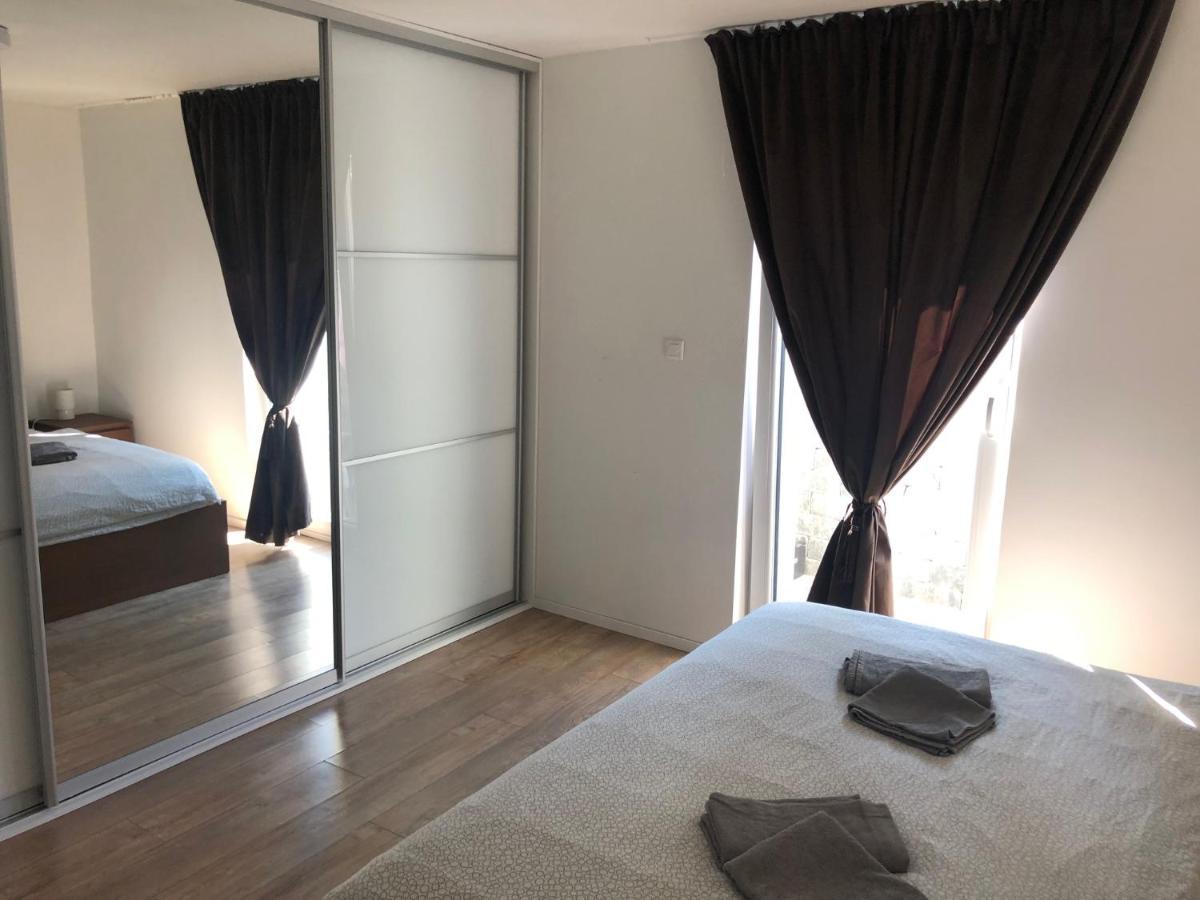 Apartman V Centre Michaloviec Михаловце Екстериор снимка