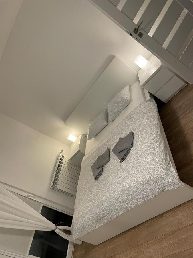 Apartman V Centre Michaloviec Михаловце Екстериор снимка