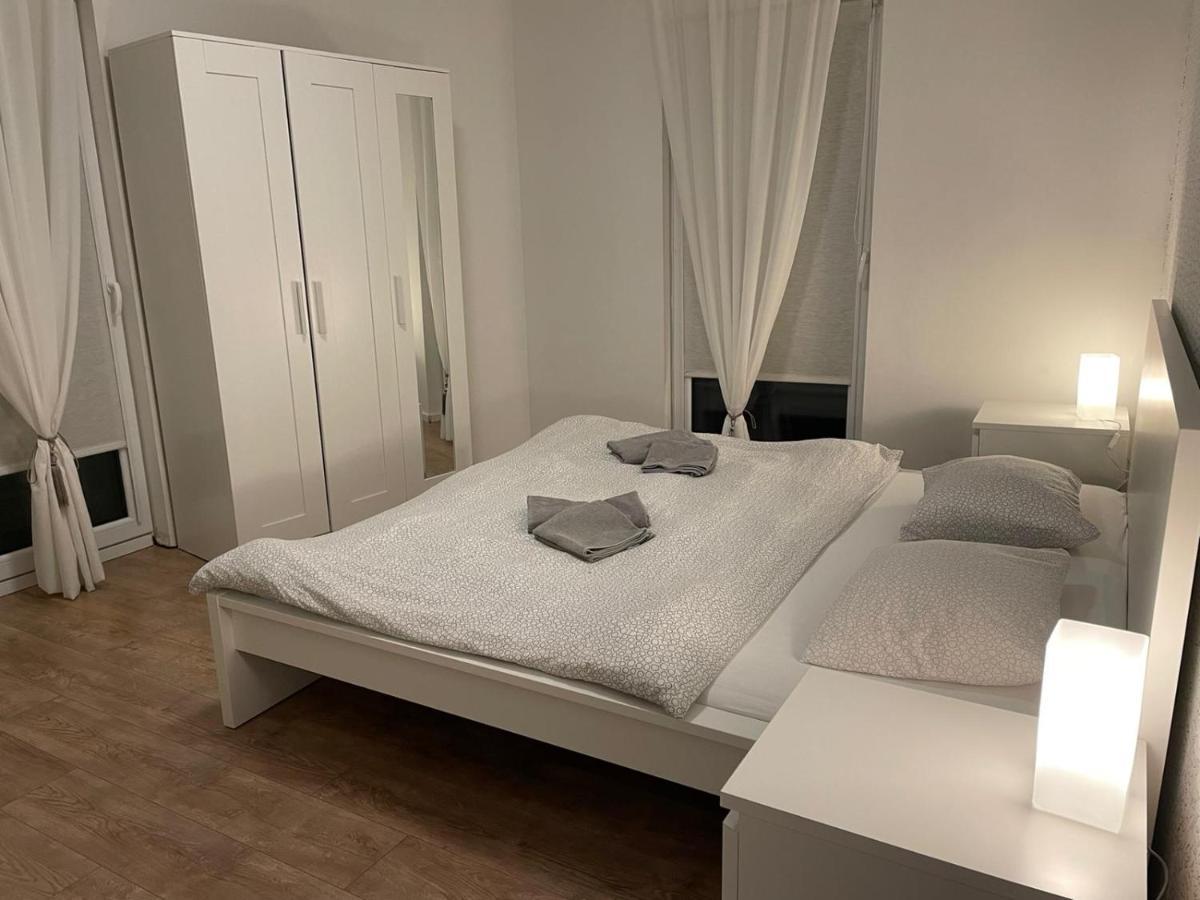 Apartman V Centre Michaloviec Михаловце Екстериор снимка