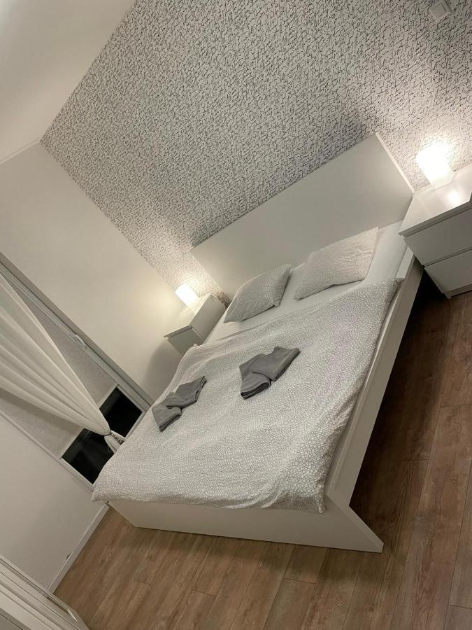Apartman V Centre Michaloviec Михаловце Екстериор снимка