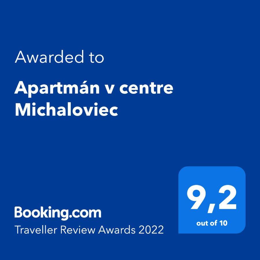 Apartman V Centre Michaloviec Михаловце Екстериор снимка