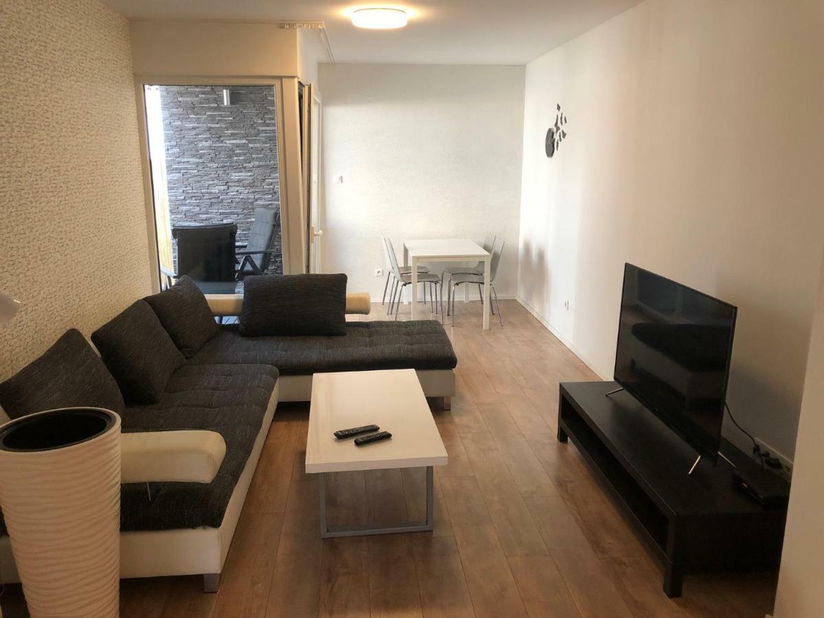 Apartman V Centre Michaloviec Михаловце Екстериор снимка